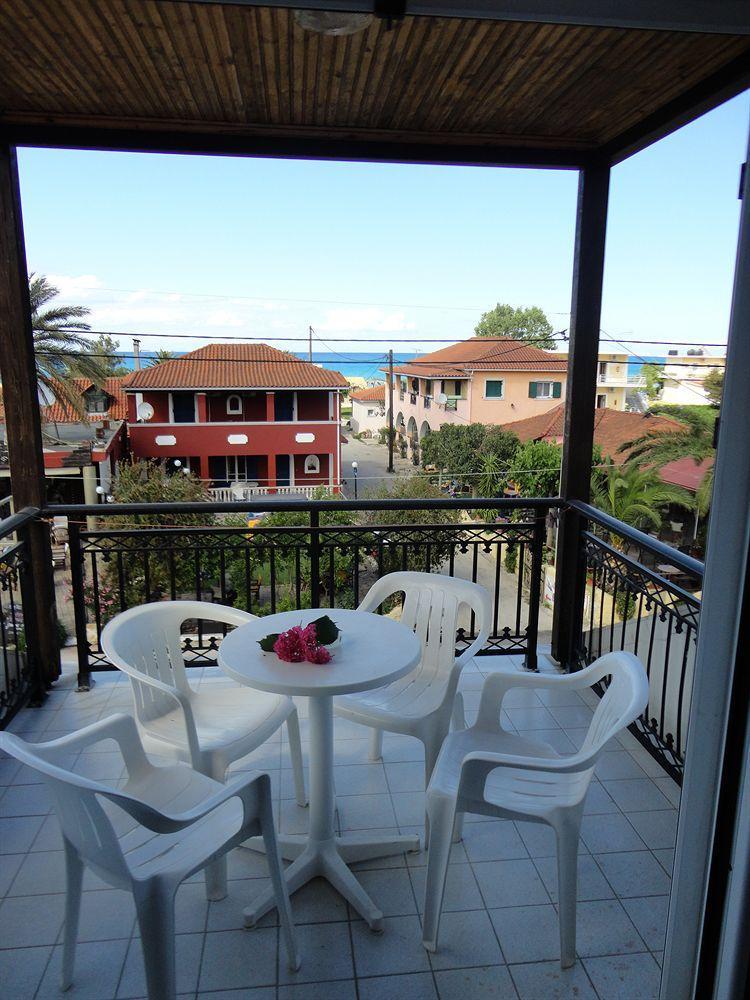 Montes Apartments & Studios Alykanas  Exterior photo